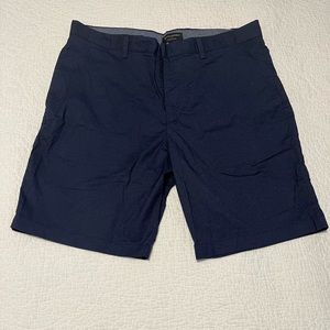 NWOT Banana Republic club short